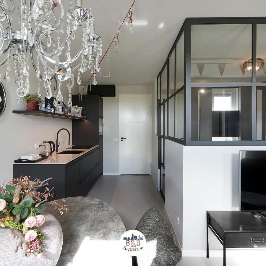 Bb Aan De Zuyderzee Bed & Breakfast Bunschoten Exterior photo